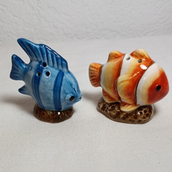 Other - Ceramic Fish Salt and Pepper Shakers - Blue and Orange